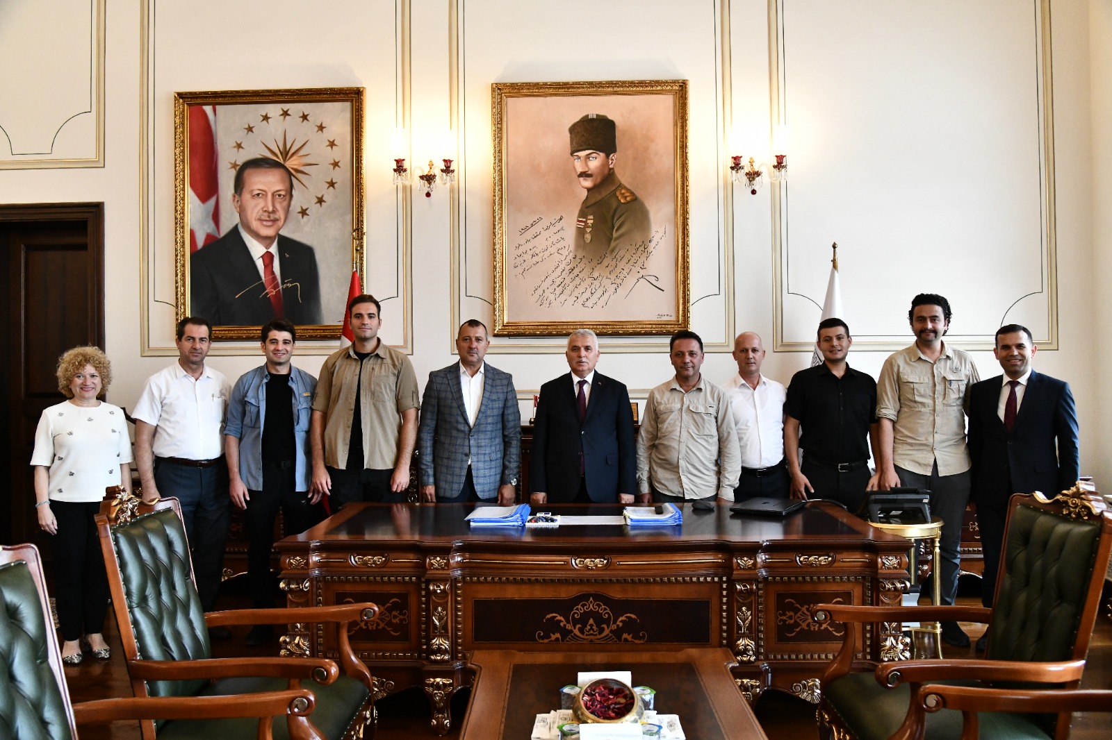 Vali Aziz Yıldırım Tekirdağ Valiliği Birim Müdürleri ve Personeli İle Vedalaştı
