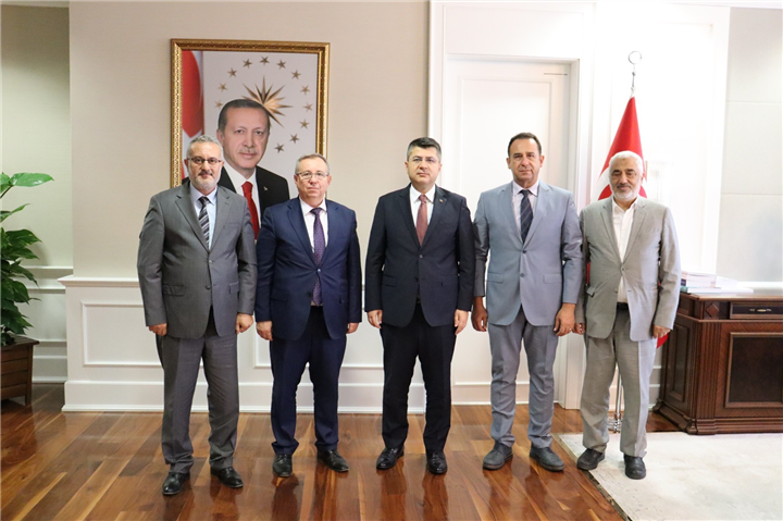 Rektör Tabakoğlu’ndan Sağlık Bakan Yardımcısı Kırbıyık’a Ziyaret