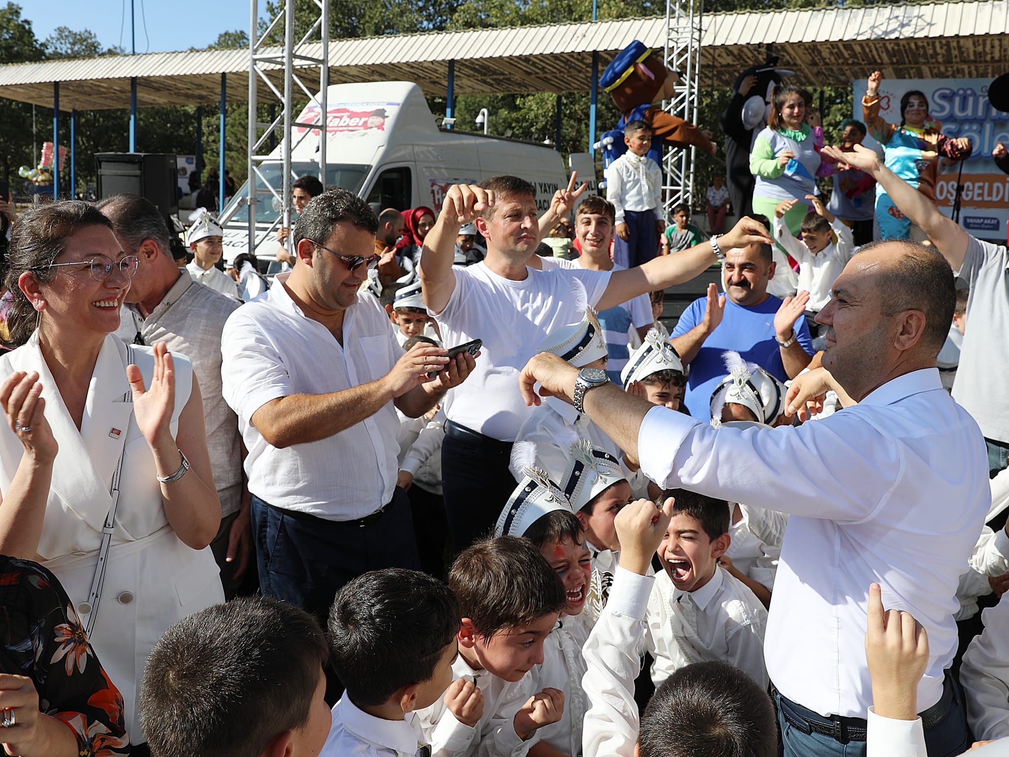 KÜLTÜR SANAT FESTİVALİ SÜNNET ŞÖLENİ İLE BAŞLADI