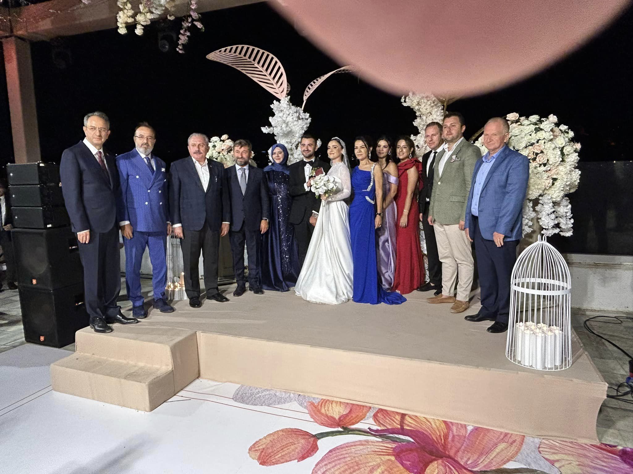 Düğün törenleri İstanbul boğazına nazır, Küçüksu kasrında yapıldı