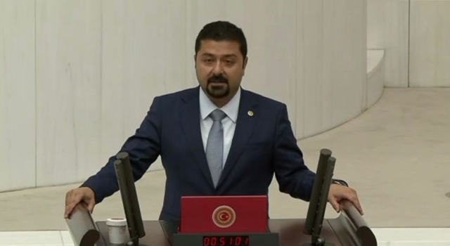 Geçiştirme bir cevap verilince yeni bir soru önergesi verdi.