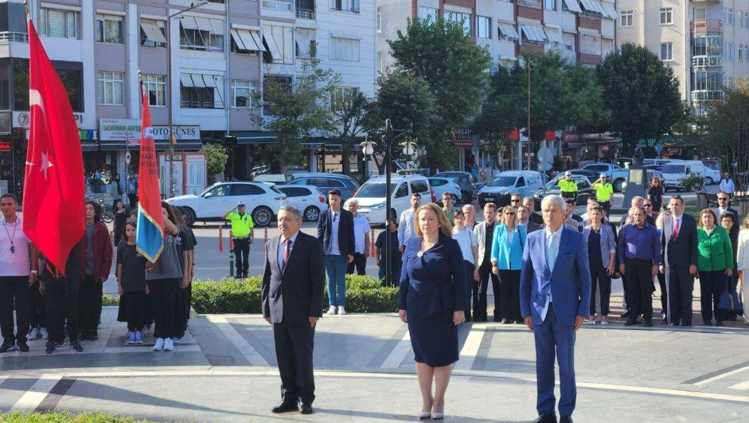 İlköğretim Haftası Kutlamaları Kortej Yürüyüşü İle Başladı