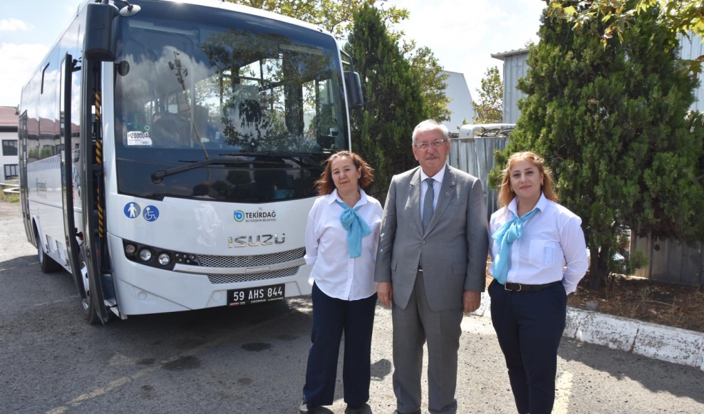 Kadın Otobüs Şoförleri İş Başında...