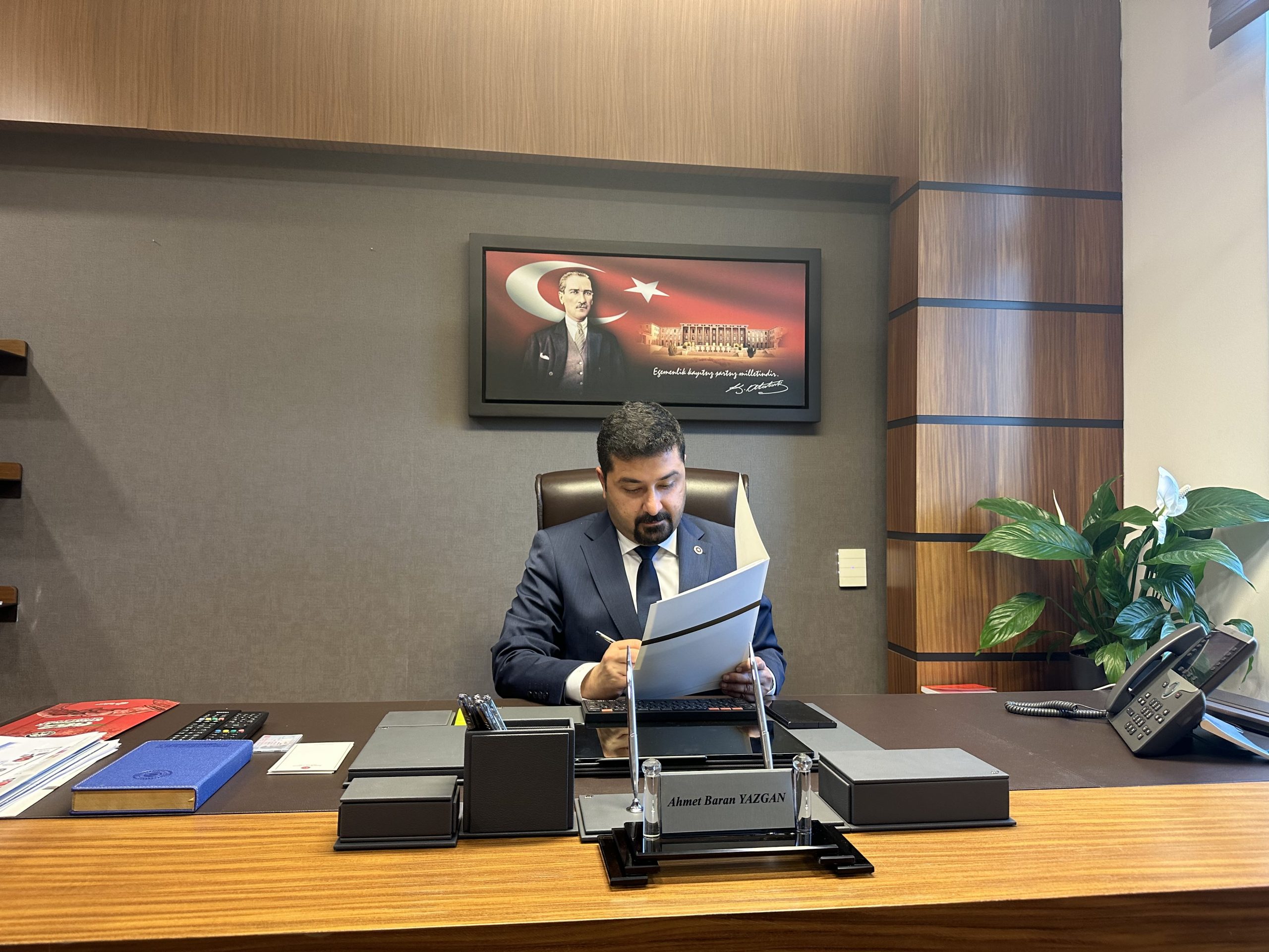 "Tüm Okulların Akıllı Tahta ile Donatılması İçin Sürecin Takipçisi Olmaya Devam Edeceğiz"