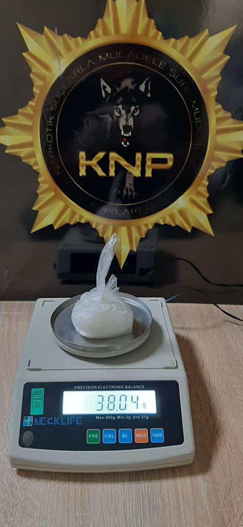 4 kişi gözaltına alındı
