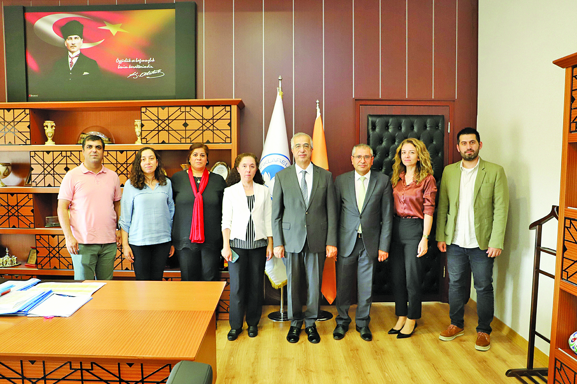 NEM 2023 Konferansı Organizasyon Komitesi, Rektör Şengörür'ü Ziyaret Etti...