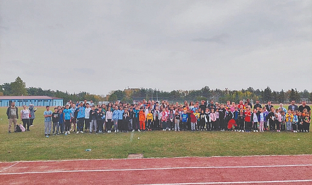 100. Yıl Stadyumunda Koştular...