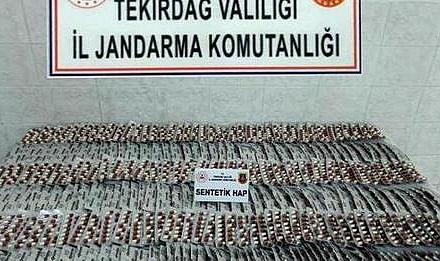 3.600 Sentetik Hap Ele Geçirildi, 2 Şüpheli Yakalandı...