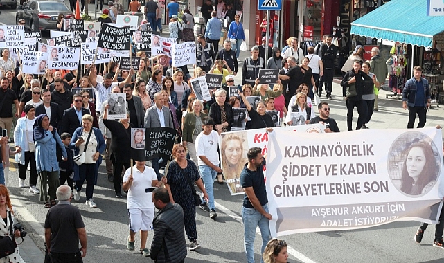 Ayşenur Akkurt İçin Süleymanpaşa'da Toplandık...