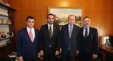 Grup Toplantısı Sonrası İstişarede Bulundular...