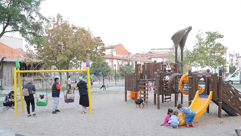 GÜRKAN, “CUMHURİYETİN 100. YILI PARKI HAYIRLI OLSUN"
