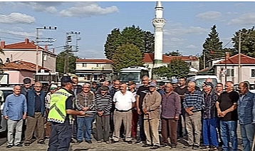 Halka Eğitim Veriyor