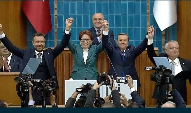 İki Güçlü Aday