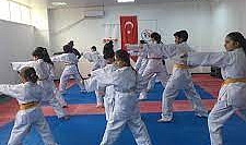 Kırklareli'nde Karate Sporunda Altyapı Sorunlarına Çözüm Arayışı
