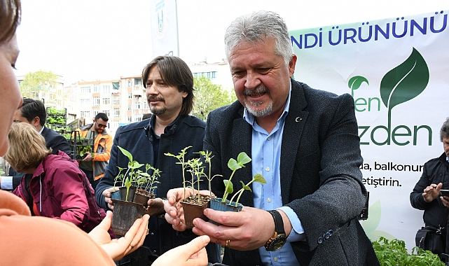 Lüleburgaz Belediyesi 22 bin 500 adet fide dağıttı