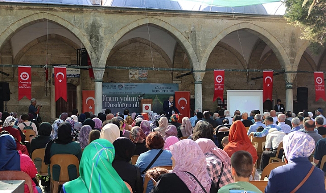 Minare Gölgesinde Mevlid-i Nebi Coşkusu