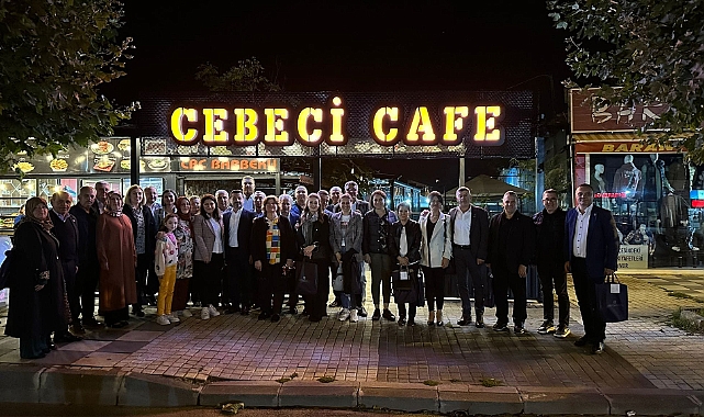 Muhtarlar Günü Yemeği Verdi...