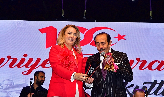 Mustafa Keser'in Büyülü Performansı...