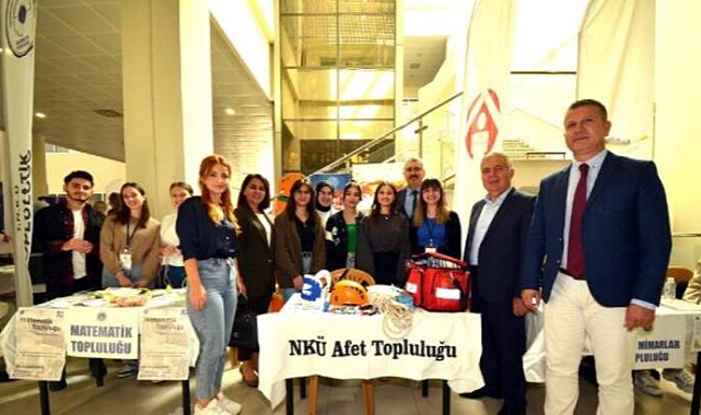 Tekirdağ Namık Kemal Üniversitesi'nde Yeni Öğrencilere Yönelik 'Öğrenci Toplulukları Tanıtım Günleri' Düzenlendi