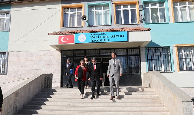 Vali Ekici öğrenciler ve eğitimcilerle buluştu