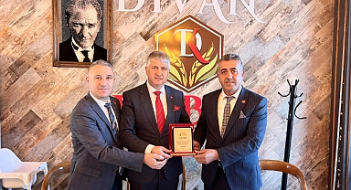 Yağmur Turizm Yönetim Kurulu Başkanı Akın Yılmaz, Muhtarları Geleneksel Kahvaltıda Ağırladı