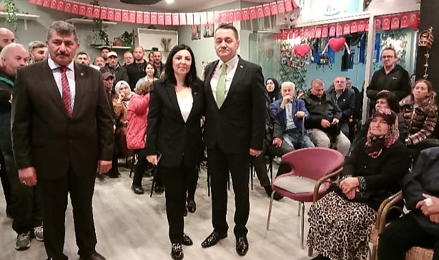 Aday Adaylığını Miting Havasında Açıkladı...