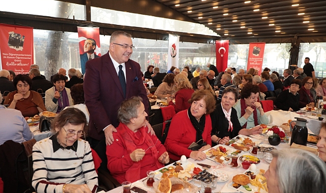Başkan Kesimoğlu, öğretmenlerle bir araya geldi