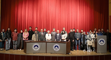 "Cumhuriyetin 100. Yılında Kırklareli (Tarih)" Paneli yapıldı