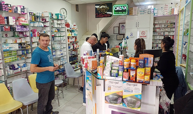 Edirne'de eczanelerde Bulgar ve Yunan turist yoğunluğu