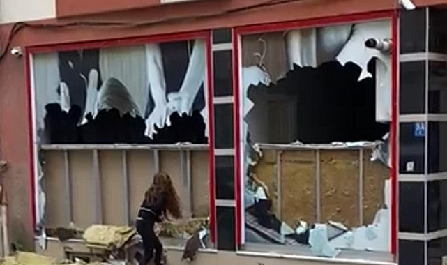 Eski patronuna kızdı, keserle iş yerinin camlarını kırdı
