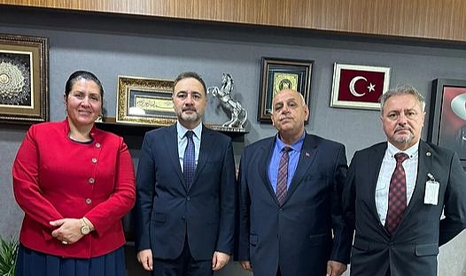 Gazi Meclis'de Buluştular...