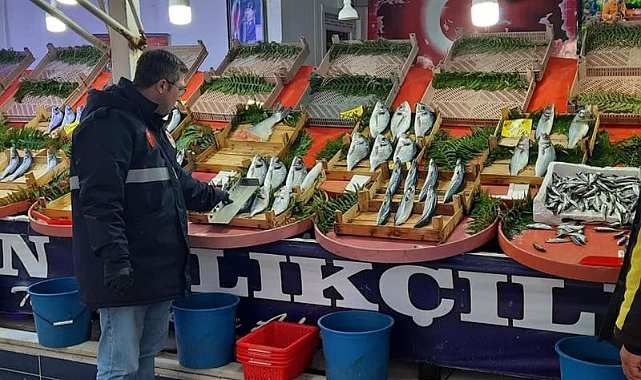 İŞ YERLERİ DENETLENDİ...