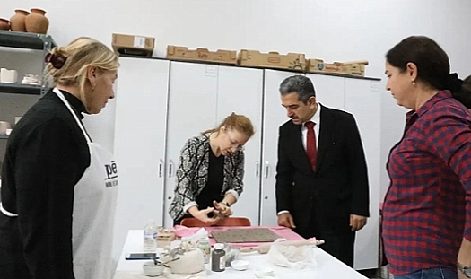 Kırklareli Valisi Birol Ekici, Üreten Kadın Kooperatifini Ziyaret Etti