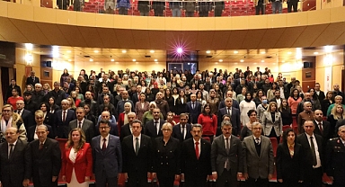 Öğretmenler Günü törenlerle kutlandı
