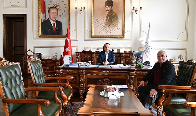 Sabah Gazetesi Temsilcisi Murat Ürtekin, Vali Soytürk'ü Makamında Ziyaret Etti