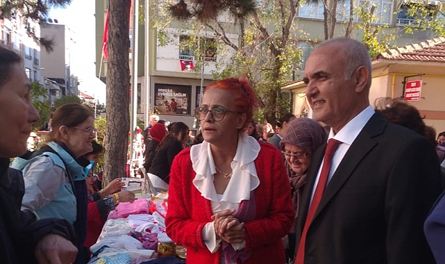 Standları Ziyaret Etti...