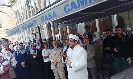 Umre Yolculuğu Dualarla Başladı