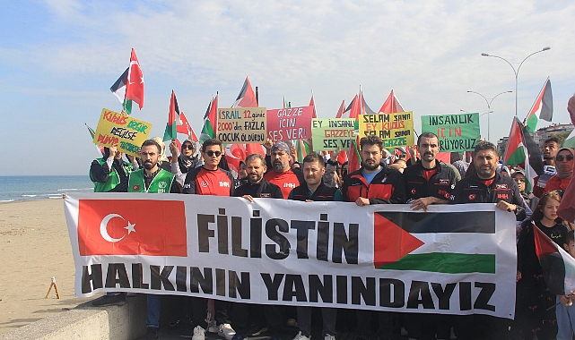 Yürüyüşte Bir Araya Geldiler...