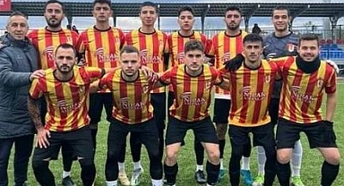 Zirveden kopmuyor.