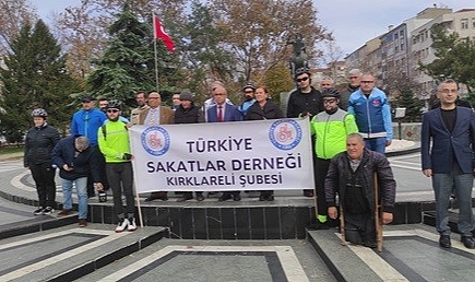 Dünya Engelliler Gününde bir araya geldiler