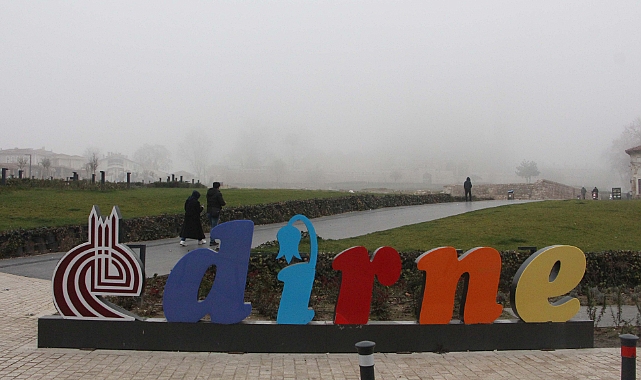 Edirne'de sis etkili oldu
