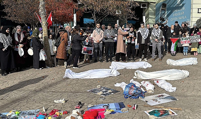 Edirne ve Tekirdağ'da İsrail protestosu; çocuk ölümleri canlandırıldı