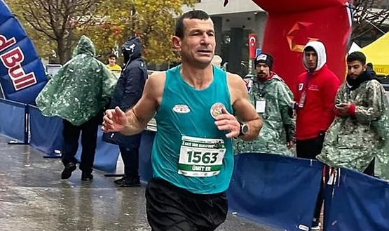 Er, Gaziantep'te 5. Gazi Yarı Maratonu'nda Birinci