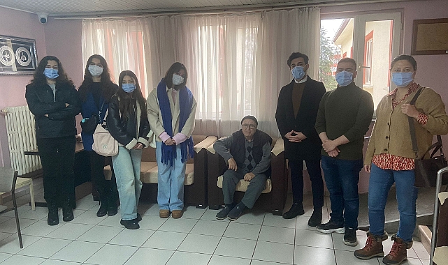 Huzurevi sakinleriyle buluştular