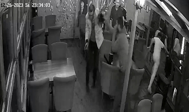 Kafede 'yüksek ses' cinayeti; olay anı kamerada