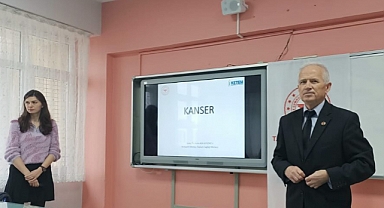 "Kanseri Yenmek İçin Birlikte Tutunalım Hayata" Projesi Kapsamında Öğrencilere Kanser Eğitimi Verildi