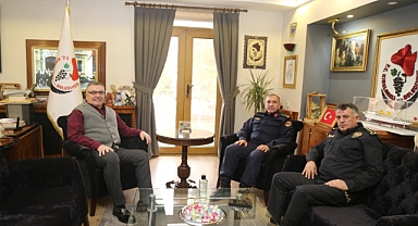 Kesimoğlu’na protokolden ‘geçmiş olsun’ ziyareti