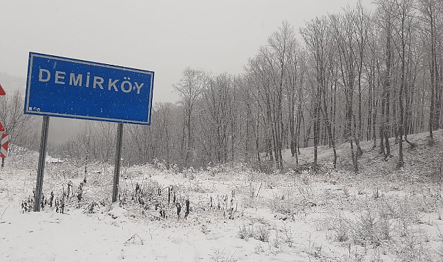 Demirköy beyaz örtüye büründü