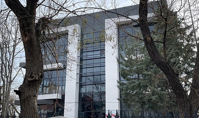 Halk Kütüphanesi gün sayıyor