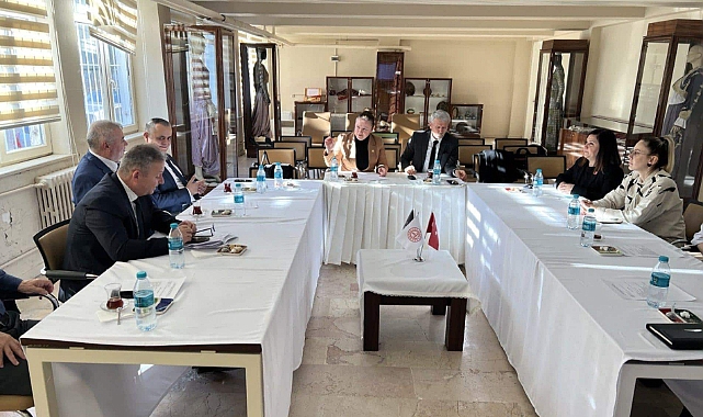 Hayat Boyu Öğrenme Kurumları Toplantısı Düzenlendi